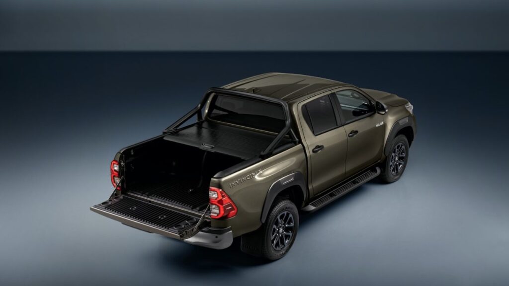 HiLux Hybrid